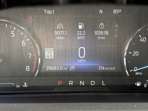 Used 2022 Ford Explorer XLT w/ Equipment Group 202A RWD image 31