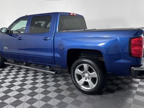 Used 2018 Chevrolet Silverado 1500 LT w/ Texas Edition image 7