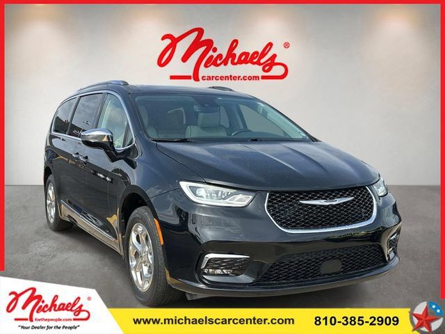 Used 2021 Chrysler Pacifica Limited AWD/4WD image 1