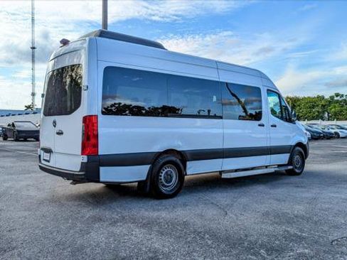 Used 2019 Mercedes-Benz Sprinter 2500 w/ Driver Convenience Package image 9