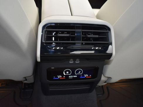 New 2026 BMW 530i w/ Premium Package RWD image 18