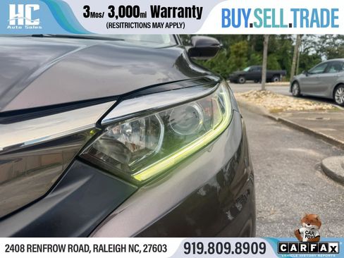 Used 2019 Honda HR-V EX image 9