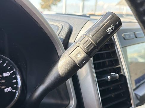 Used 2021 Ford F250 Lariat w/ Lariat Value Package image 12