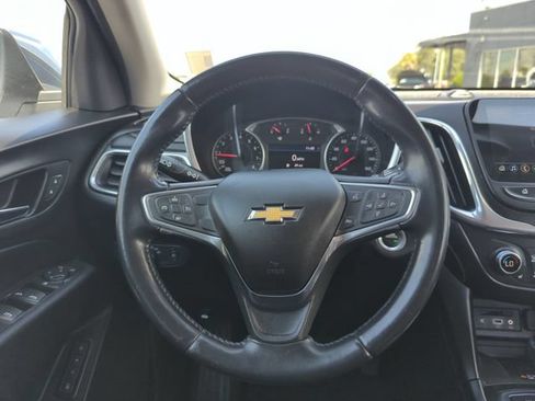 Used 2019 Chevrolet Equinox Premier FWD image 26