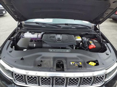 New 2024 Jeep Grand Wagoneer Series III w/ HD Trailer Tow Package image 11