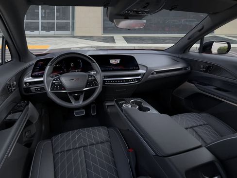 New 2026 Cadillac Lyriq V image 15