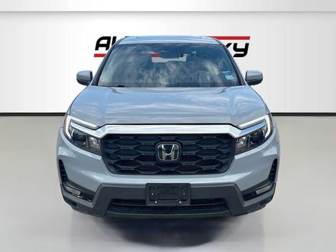 Used 2023 Honda Passport EX-L image 2