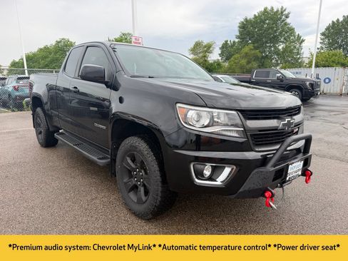Used 2017 Chevrolet Colorado Z71 AWD/4WD image 5