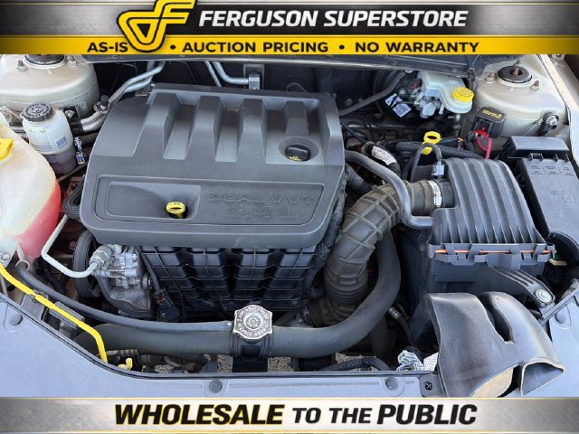 Used 2009 Chrysler Sebring Touring FWD image 29