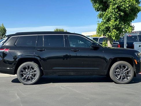 New 2026 Jeep Grand Cherokee L Limited AWD/4WD image 3