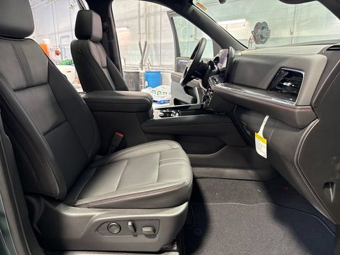 New 2026 Chevrolet Tahoe RST w/ Sun And Tow Package AWD/4WD image 32