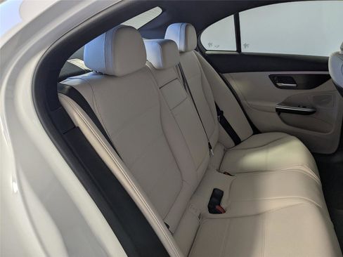 Used 2023 Mercedes-Benz C 300 Sedan image 22