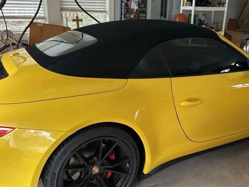 Used 2017 Porsche 911 Carrera 4S image 4