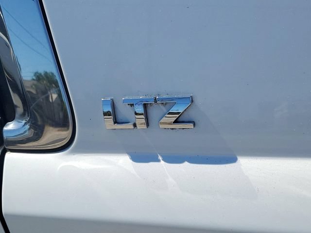 Used 2016 Chevrolet Suburban LTZ AWD/4WD image 30