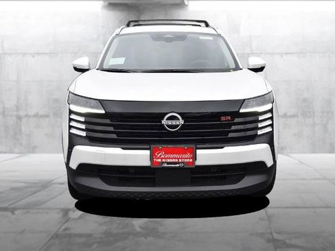 New 2025 Nissan Kicks SR image 4