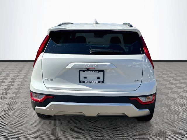 New 2026 Kia Niro LX FWD image 6