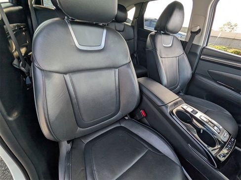 Used 2022 Hyundai Tucson Limited image 22