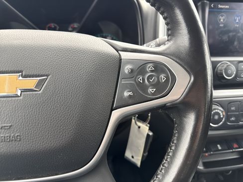 Used 2022 Chevrolet Colorado LT w/ Fleet Safety Package image 86