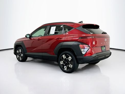 Used 2025 Hyundai Kona SEL AWD/4WD image 5