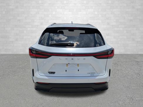 Used 2024 Lexus NX 350 AWD image 3