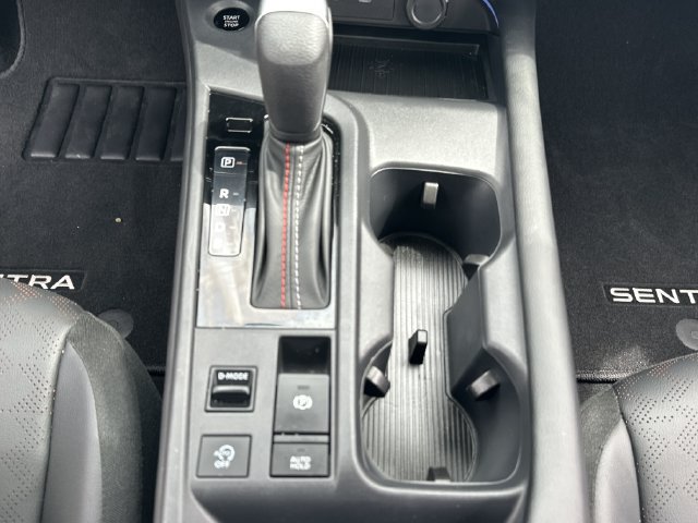 Used 2026 Nissan Sentra SR w/ SR Premium Package FWD image 16