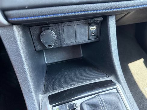 Used 2017 Toyota Corolla SE w/ Carpet Mat Package (TMS) FWD image 23