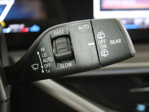 New 2026 BMW X5 xDrive40i w/ Premium Package image 31