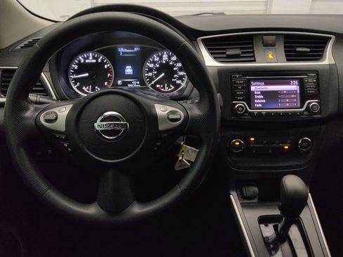 Used 2018 Nissan Sentra S FWD image 22