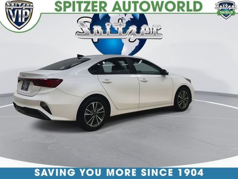Used 2022 Kia Forte LXS FWD image 9