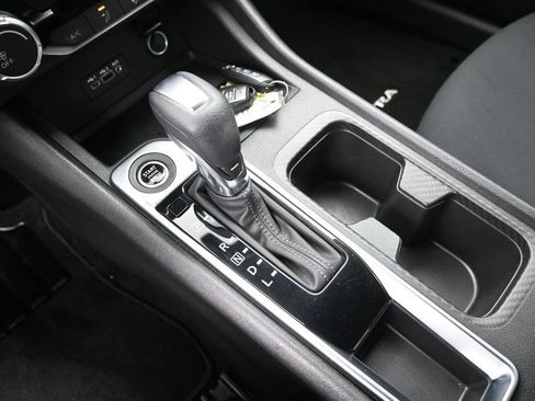 Used 2023 Nissan Sentra SV FWD image 20