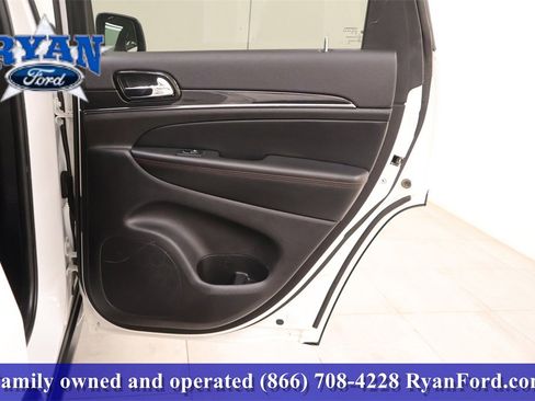 Used 2021 Jeep Grand Cherokee Trailhawk w/ Trailhawk Luxury Group image 11