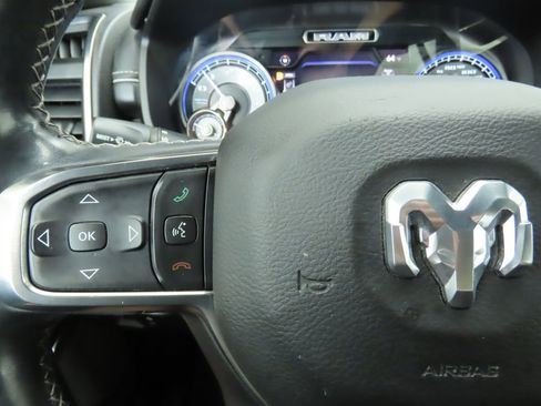 Used 2019 RAM 1500 Limited image 11