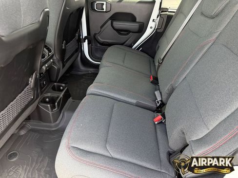 New 2026 Jeep Wrangler Unlimited Rubicon w/ Safety Group AWD/4WD image 19