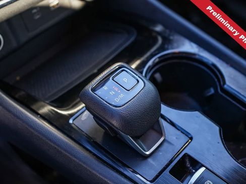 Used 2023 Nissan Rogue SV FWD image 16