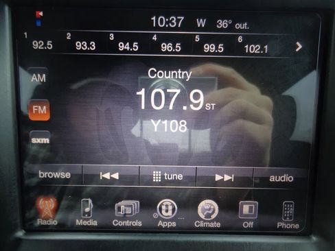 Used 2016 RAM 1500 SLT AWD/4WD image 20
