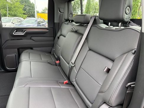 New 2026 GMC Sierra 2500 Denali w/ Denali Reserve Package AWD/4WD image 21