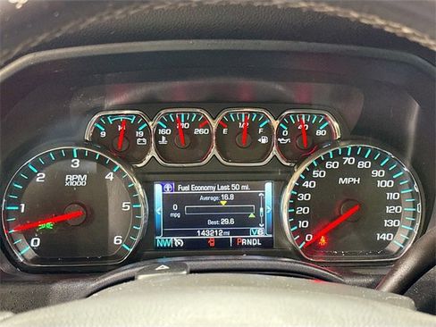 Used 2018 Chevrolet Silverado 1500 LT image 9