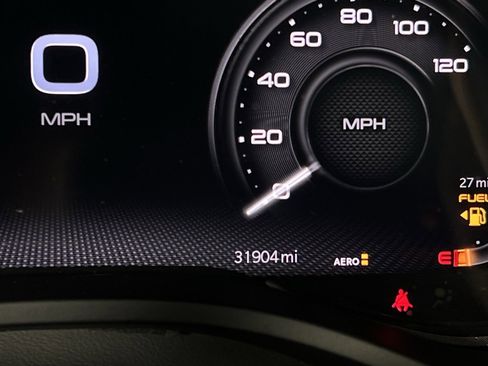 Used 2023 RAM 1500 Limited w/ Night Edition image 17