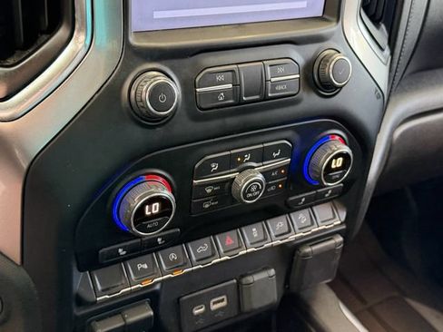 Used 2021 Chevrolet Silverado 1500 LT Trail Boss w/ Convenience Package II AWD/4WD image 23