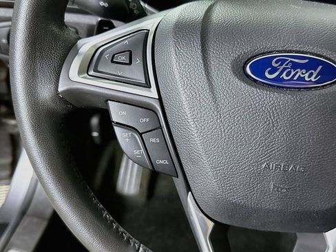 Used 2014 Ford Fusion Titanium FWD image 20