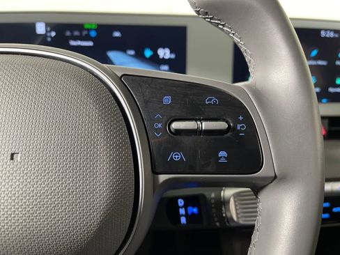 Certified 2024 Hyundai Ioniq 5 SE image 29