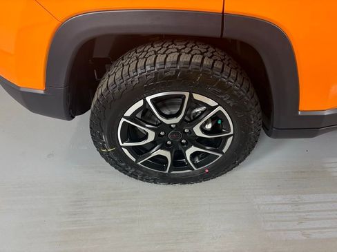 New 2026 Jeep Compass Trailhawk w/ Trailer Tow Group image 10