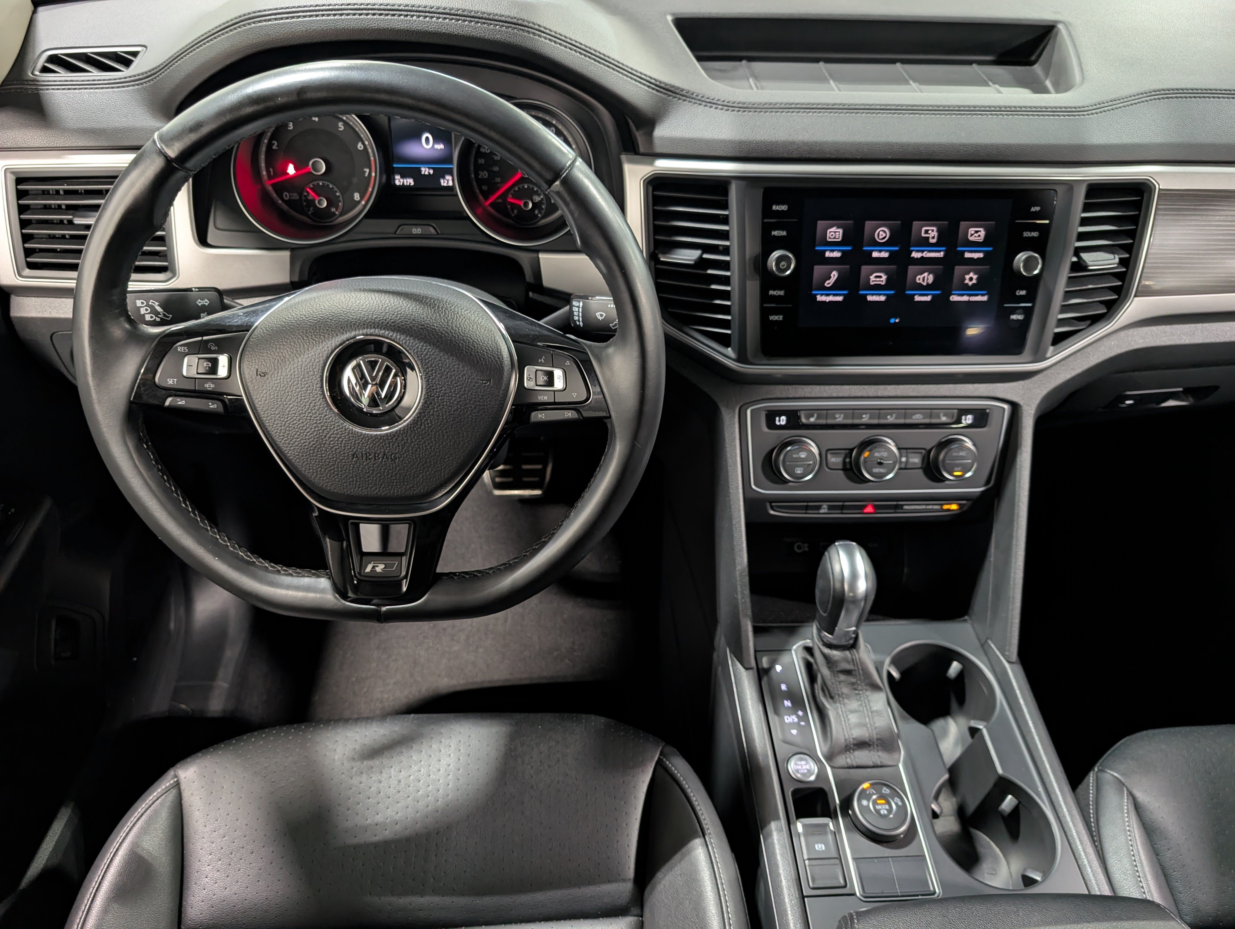 Used 2019 Volkswagen Atlas SE w/ Towing Package AWD/4WD image 13