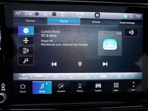 Used 2024 Jeep Grand Wagoneer Series III image 34