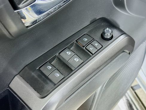 Used 2023 Toyota Tacoma TRD Sport w/ Technology Package AWD/4WD image 20