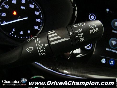 Used 2022 Buick Envision Essence w/ Sport Touring Package image 27