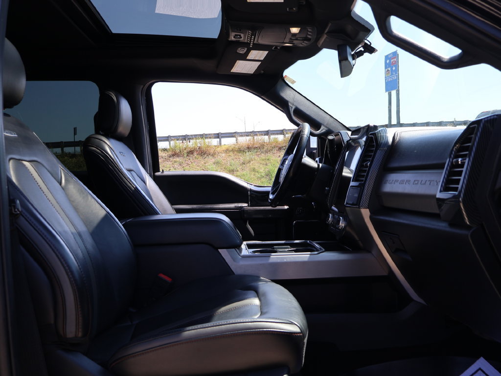 Used 2021 Ford F250 Platinum w/ FX4 Off-Road Package AWD/4WD image 9