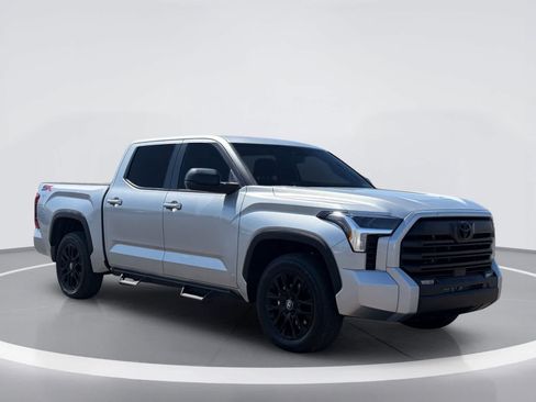 Used 2026 Toyota Tundra SR5 w/ SX Package RWD image 9