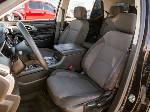 Used 2021 Chevrolet Traverse LS w/ LPO, Floor Liner Package image 13