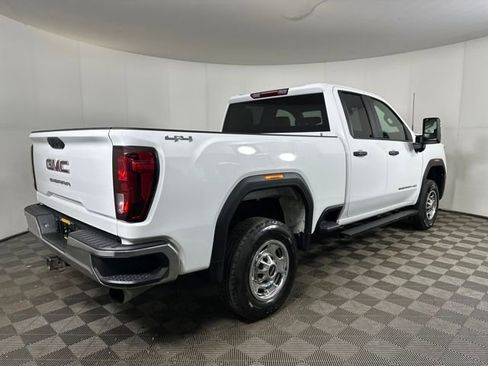 Used 2024 GMC Sierra 2500 Pro image 3